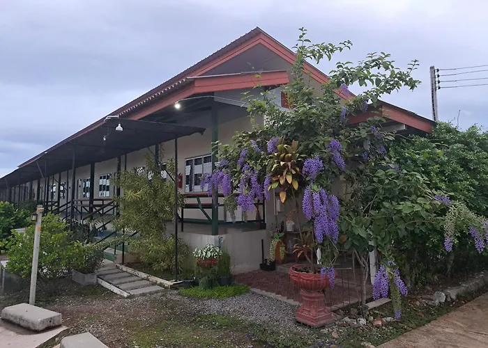 Sailom Resort​